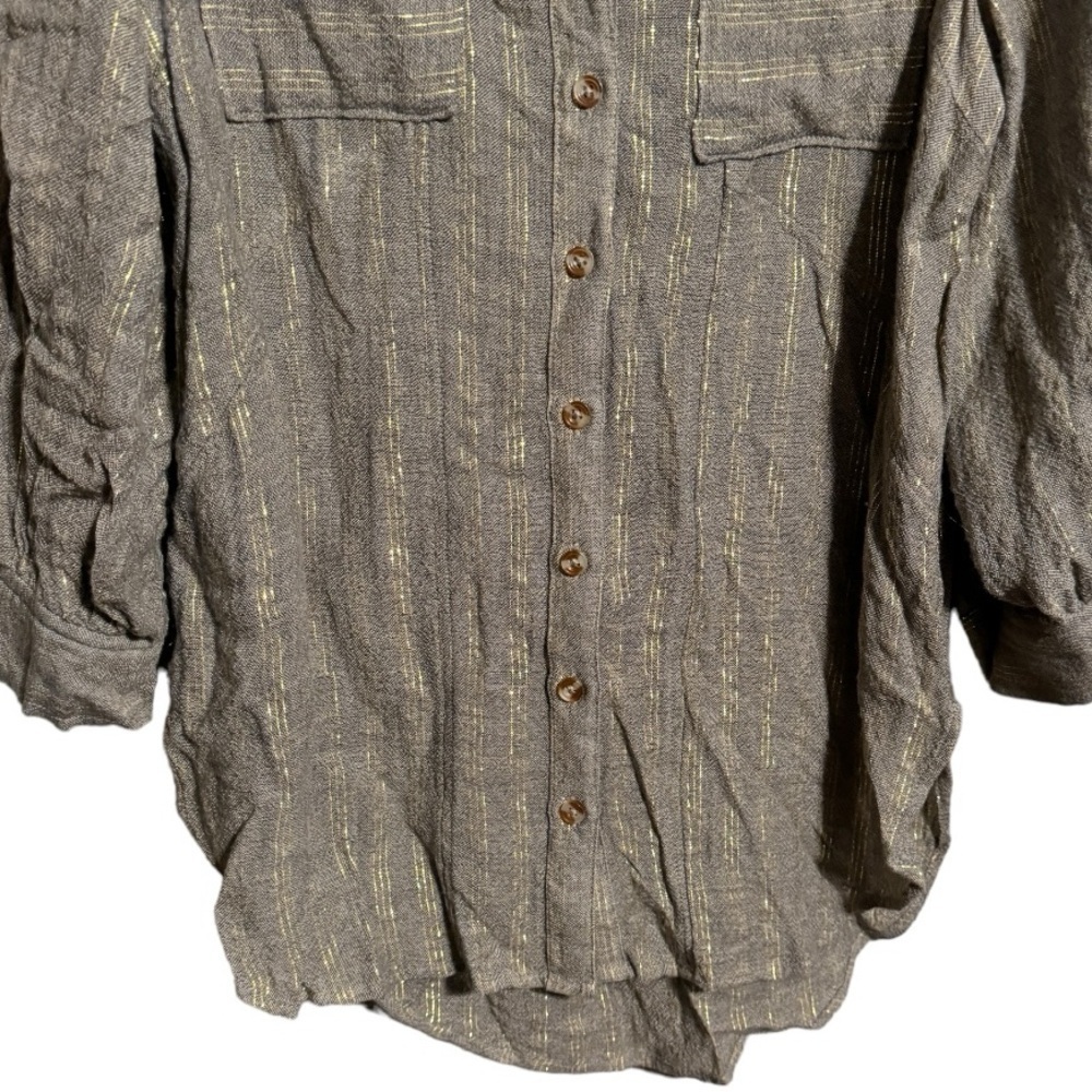 Akemi + Kin Top with Gold Metallic Threads - Picture 3 of 7